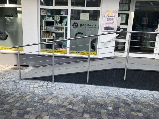 Balkongeländer und Treppengeländer für den Außenbereich in Schmallenberg