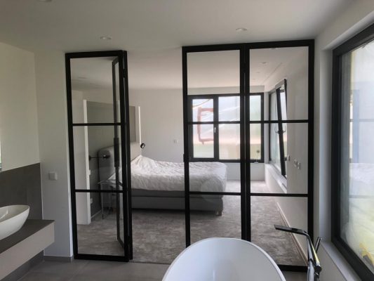 Lofttüren für Hotel und Privat aus Metall und Glas Schmallenberger Sauerland